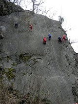 Vježba speleološke škole na Gorskom zrcalu. Foto: Damir Basara