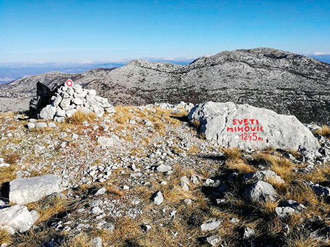 Sveti Mihovil – vrh
