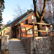 Završeni radovi uređenja okoliša planinarskog doma Hahlić